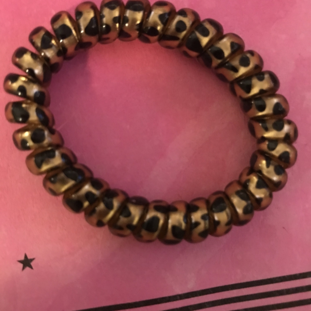 tiger color bracelet